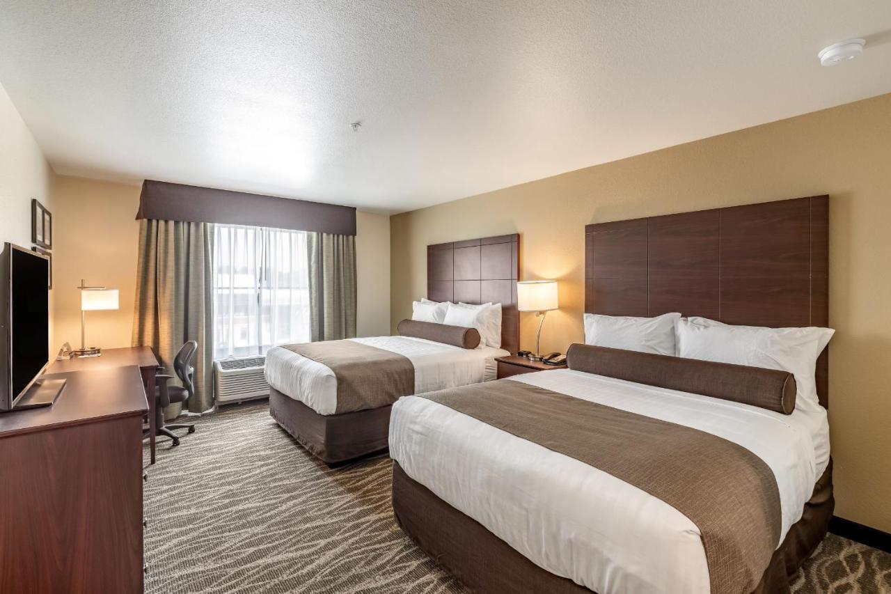 Cobblestone Hotel & Suites Hartford Buitenkant foto
