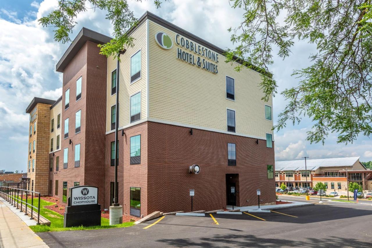 Cobblestone Hotel & Suites Hartford Buitenkant foto